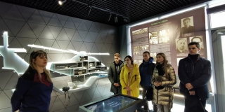 ����������� � �������� ��������� ����� ������� ��� ����������