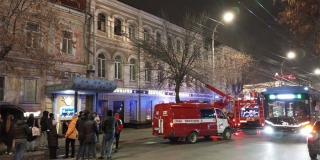 На пожаре в памятнике архитектуры на Яблочкова пострадал мужчина