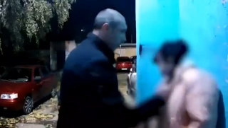 ��������� ����� ���� �� ������ � 4-������ ������. ����� ��������� �� ���� � ���