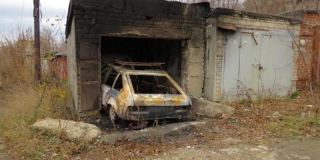 Саратовец угнал «Москвич» и сжег в заброшенном гараже
