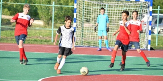В Саратовской области построят 6 площадок для дворовых команд по футболу