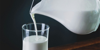 В Аткарском районе из оборота вывели 17,5 тонн молока от несуществующей фирмы