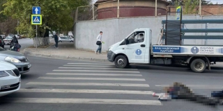 Во Фрунзенском районе грузовик «ДАФ» задавил мужчину. Полиция ищет свидетелей