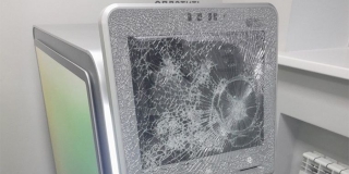 ��������� ������ �������� �������� ����� ����� � �������. ��������