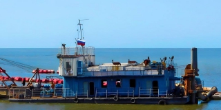 Суд обязал поднять затонувшее судно «Ахтарец» со дна Волги Суд обязал поднять затонувшее судно «Ахтарец» со дна Волги