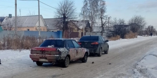 За сутки в Саратовской области 4 женщины и ребенок пострадали после наезда машин За сутки в Саратовской области 4 женщины и ребенок пострадали после наезда машин