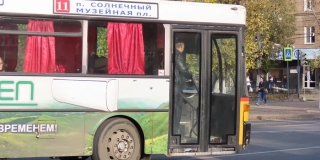 В Саратове весной на брутто-контракты переведут маршруты №11 и №18Д В Саратове весной на брутто-контракты переведут маршруты №11 и №18Д