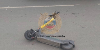 На Тархова водитель «Гранты» сбил 16-летнюю девушку на самокате На Тархова водитель «Гранты» сбил 16-летнюю девушку на самокате