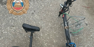 В Ртищеве пенсионерка каталась на электросамокате для «шопинга» и опрокинулась В Ртищеве пенсионерка каталась на электросамокате для «шопинга» и опрокинулась