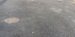 Двор по Аткарской, 57 выкрашивается Двор по Аткарской, 57 выкрашивается