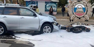 В Балашове при столкновении «Мицубиси» и мотоцикла пострадал 13-летний мальчик В Балашове при столкновении «Мицубиси» и мотоцикла пострадал 13-летний мальчик