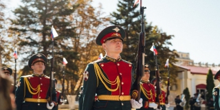 � �������� 250 ������� ����� � �������������� �������� ���������� �������