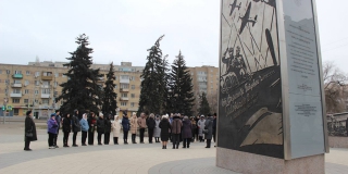 В Заводском районе появился сквер Трудовой доблести В Заводском районе появился сквер Трудовой доблести