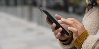 Жители Саратова и Энгельса остались без мобильного интернета Жители Саратова и Энгельса остались без мобильного интернета