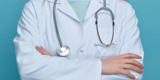 Саратовские медучреждения сократят время работы в связи с Днем народного единства Саратовские медучреждения сократят время работы в связи с Днем народного единства