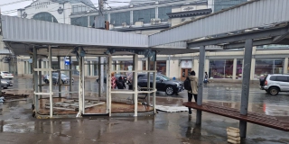 Возле Крытого рынка оборудуют остановочные карманы для автобусов Возле Крытого рынка оборудуют остановочные карманы для автобусов
