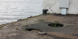 Депутат облдумы в резких выражениях рассказал о состоянии причала в Саратове Депутат облдумы в резких выражениях рассказал о состоянии причала в Саратове