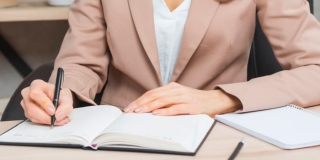 В Саратовской области декан вуза ждет суда за взятки от студентов В Саратовской области декан вуза ждет суда за взятки от студентов