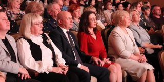 В Саратовской области наградили 29 лучших педагогов В Саратовской области наградили 29 лучших педагогов