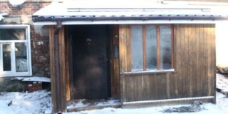 В Балашове на пожаре в четырехквартирном доме погибла пенсионерка В Балашове на пожаре в четырехквартирном доме погибла пенсионерка