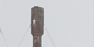 В Первой Ханеневке по инициативе жителей заменят водонапорную башню В Первой Ханеневке по инициативе жителей заменят водонапорную башню