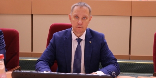 Саратовские депутаты призвали УК оперативно расчищать дворы от снега Саратовские депутаты призвали УК оперативно расчищать дворы от снега