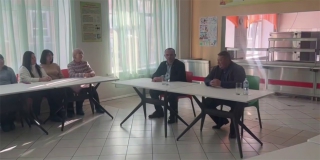 Панков о еде в школах Пугачева: Меню составлено по желаниям детей и родителей Панков о еде в школах Пугачева: Меню составлено по желаниям детей и родителей