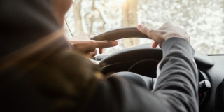 У саратовца за пьяную езду изъяли «Лэнд Ровер» У саратовца за пьяную езду изъяли «Лэнд Ровер»