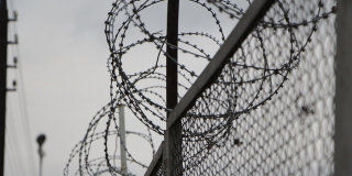 Балаковца отправили в колонию на 9 лет за избиение приятеля до смерти Балаковца отправили в колонию на 9 лет за избиение приятеля до смерти