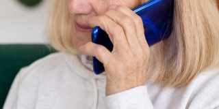 Суд обязал дроппера вернуть старушке из Хвалынска похищенные деньги Суд обязал дроппера вернуть старушке из Хвалынска похищенные деньги