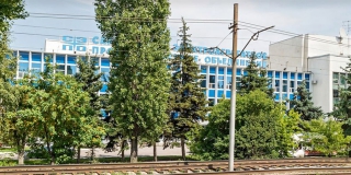 Великобритания наложила санкции на завод «СЭПО-ЗЭМ» в Саратове Великобритания наложила санкции на завод «СЭПО-ЗЭМ» в Саратове