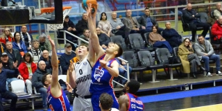 �������� ��������� ������ 100 ����� �� �������� ������