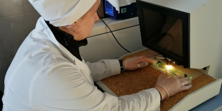 � ������� ����� � ����������� ������� ������ 300 �� ������ ������ � �������