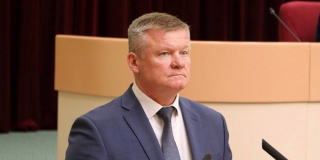 Вице-губернатор Михаил Исаев пострадал в результате ДТП Вице-губернатор Михаил Исаев пострадал в результате ДТП