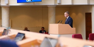 Губернатор рассказал о спекуляциях застройщиков на развитии строительной отрасли Губернатор рассказал о спекуляциях застройщиков на развитии строительной отрасли