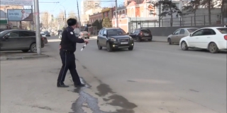 В Саратовской области завели более 6,5 тысяч дел из-за тонировки автомобилей В Саратовской области завели более 6,5 тысяч дел из-за тонировки автомобилей