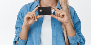 � �������� 18-������ ������� ������� � �����������