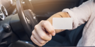 Саратовца поймали с поддельными водительскими правами Саратовца поймали с поддельными водительскими правами