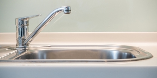 ����� 100 ����� � �������� ��������� ��� ������� ���� ��-�� ��������� ����������