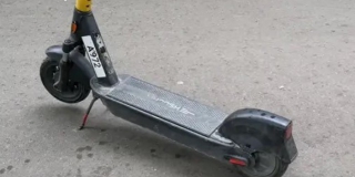 В Саратове завели дело из-за наезда 18-летнего электросамокатчика на пенсионерку В Саратове завели дело из-за наезда 18-летнего электросамокатчика на пенсионерку