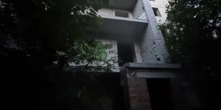 Школьницу госпитализировали после падения в недостроенном доме на Миллеровской Школьницу госпитализировали после падения в недостроенном доме на Миллеровской
