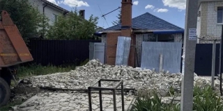 В Волжском районе мужчину заставили снести гараж и забор с муниципальной земли В Волжском районе мужчину заставили снести гараж и забор с муниципальной земли