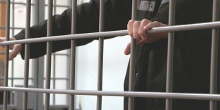 В Дергачах мужчину посадят за демонстрацию экстремистской символики В Дергачах мужчину посадят за демонстрацию экстремистской символики