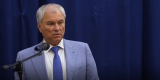 Володин призвал саратовские власти не делать директоров школ заказчиками работ Володин призвал саратовские власти не делать директоров школ заказчиками работ