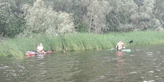 В Энгельсе попавшим в шторм сапбордистам потребовалась помощь спасателей В Энгельсе попавшим в шторм сапбордистам потребовалась помощь спасателей