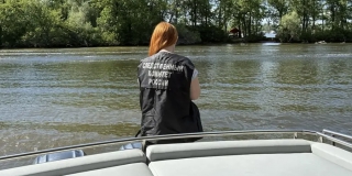 Под Марксом пьяный судоводитель наехал катером на девочку. Возбуждено дело Под Марксом пьяный судоводитель наехал катером на девочку. Возбуждено дело