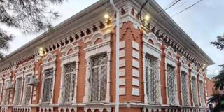 В Новоузенске признали памятником старинный дом в стиле эклектики В Новоузенске признали памятником старинный дом в стиле эклектики