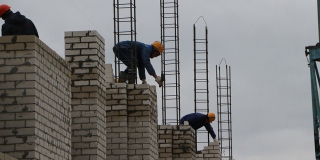 На окраине Заводского района за 1,5 млрд рублей построят дома для переселенцев На окраине Заводского района за 1,5 млрд рублей построят дома для переселенцев