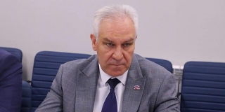 Депутат Антонов инициирует проверку из-за некачественных модульных ФАПов Депутат Антонов инициирует проверку из-за некачественных модульных ФАПов