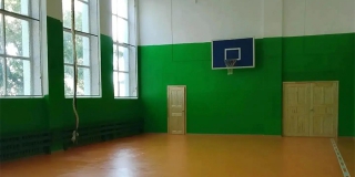 В Ершовском районе отремонтировали спортзал школы по областной программе В Ершовском районе отремонтировали спортзал школы по областной программе